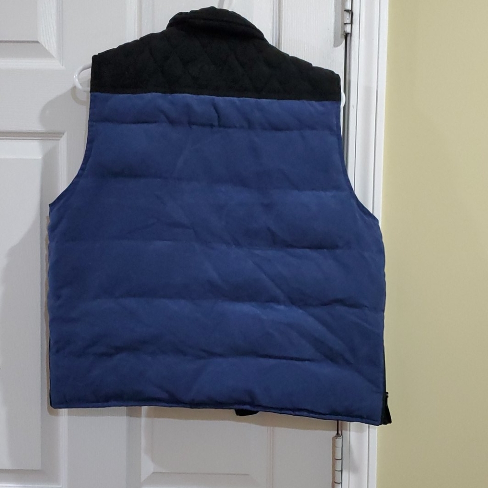 Outback vest